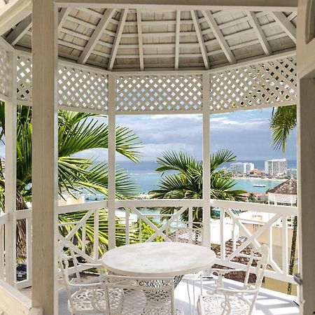 Pampered In Paradise Near Ian Fleming Airport Ocj Ocho Rios Dış mekan fotoğraf