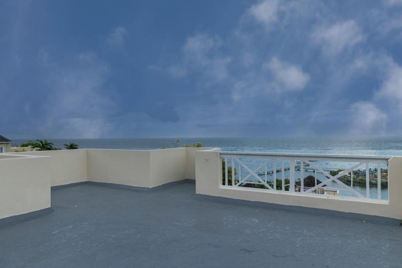 Pampered In Paradise Near Ian Fleming Airport Ocj Ocho Rios Dış mekan fotoğraf